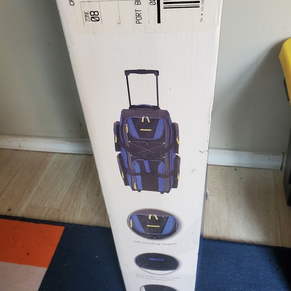 Prodigy Wheeled traveling duffelbag - Picture 3 of 3